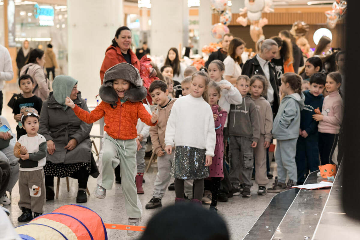 ZOO FESTIVAL at the Shchelkovsky Shopping Center: Cat Basik visiting 'Beethoven' ZOO FESTIVAL at the Shchelkovsky Shopping Center: Cat Basik visiting 'Beethoven'
