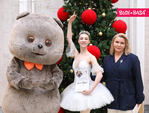 Budi Basa, Basik the Cat and Mi the Bunny on the Kultura portal.Russian Federation!