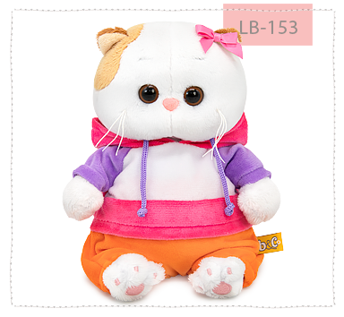 Li-Li BABY in a sport-chic suit
