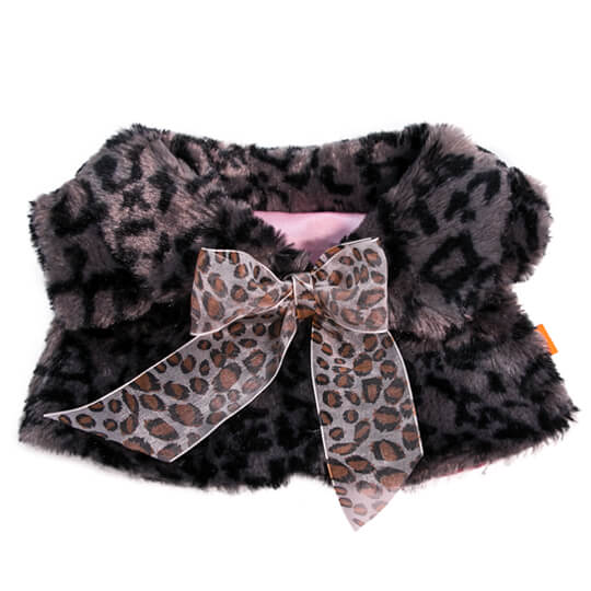 Fur coat with a bow