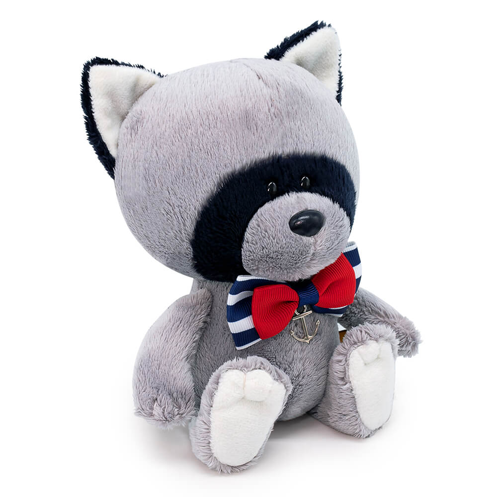 Raccoon Lyoka in a bow tie with an anchor