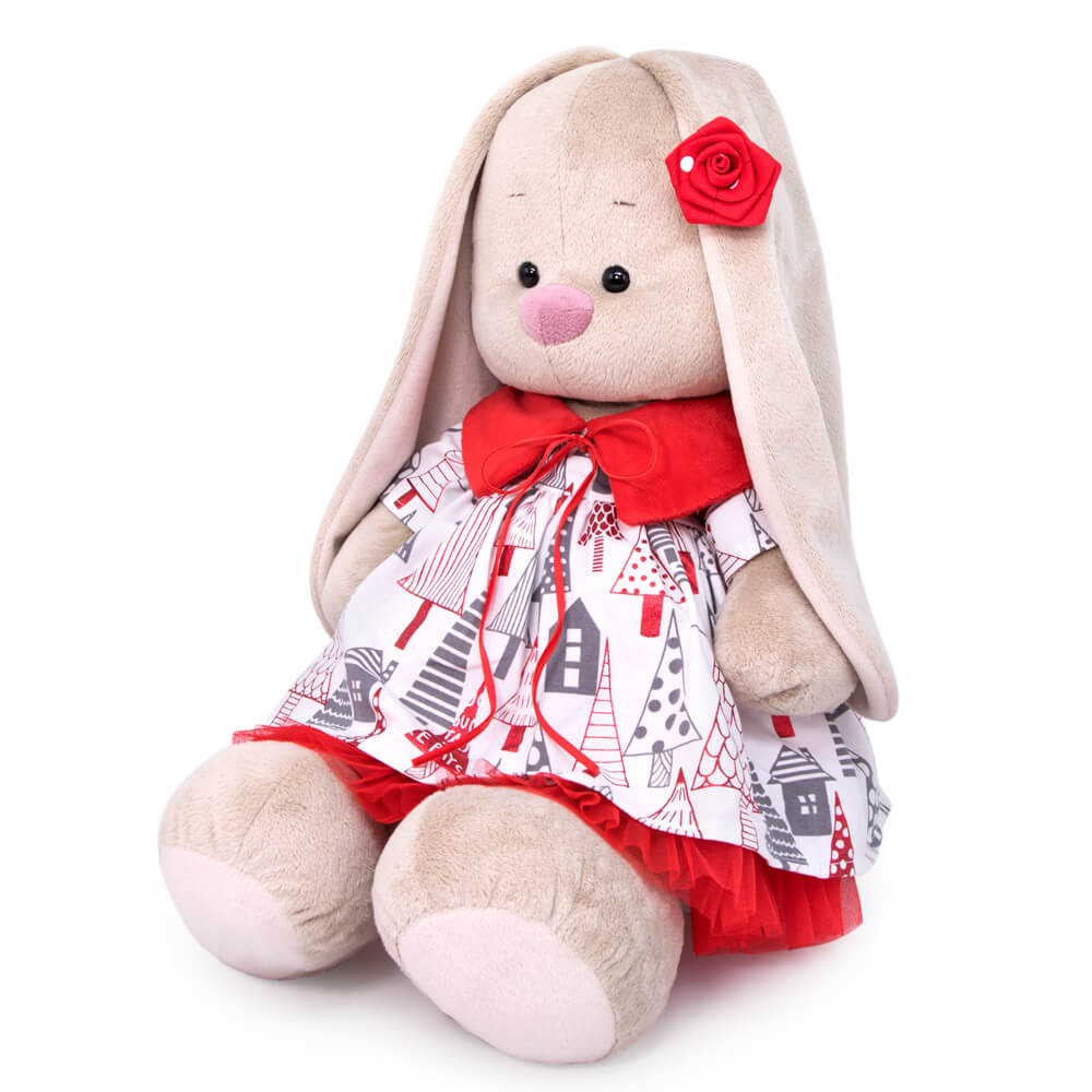 big in a dress with a red collar